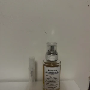 Repli*a Jazz Club - Säljer 3 ml sample av min Repli*a Jazz club.