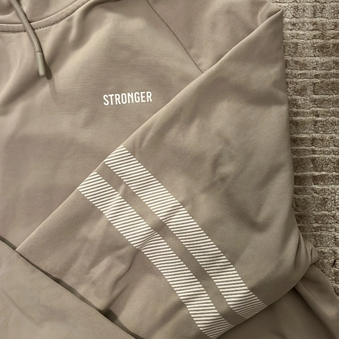 Stronger hoodie  - 90