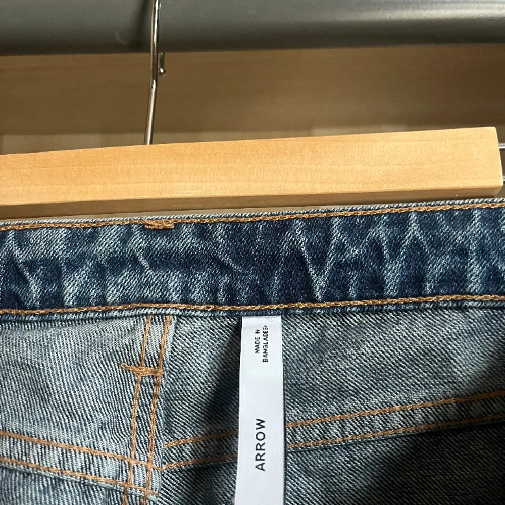 Weekday jeans köpta inne i Göteborg! Så fina😍 . Jeans & Byxor.
