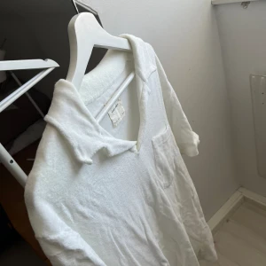 Terry polo - Terry polo (frotté) från a days march i väldigt bra skick. Storlek M.  Nypris 700:- Mitt pris 350:-