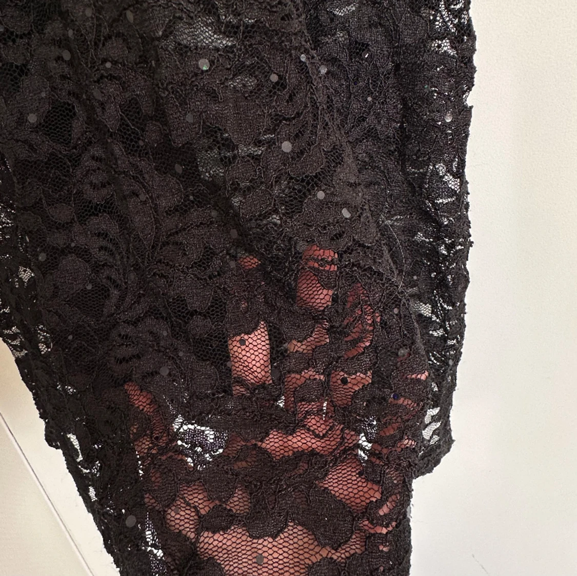 Vintage off-shoulder lång spetsklänning  - 91