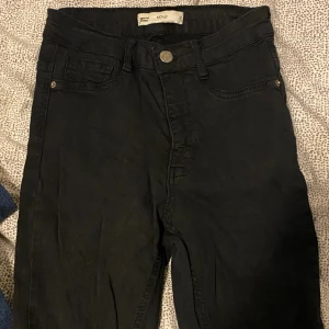 Svarta skinny jeans - Bra skick