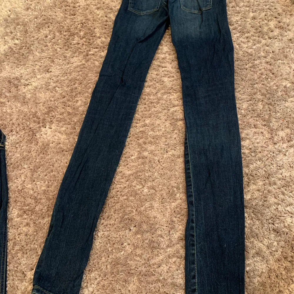 Snygga Crocker Jeans modell Pep! skinny 26/34. Tyvärr för små för mig 😊.. Jeans & Byxor.