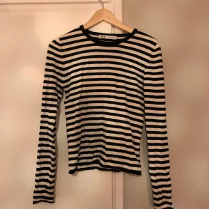 Randig tröja - Randig tröja från zara