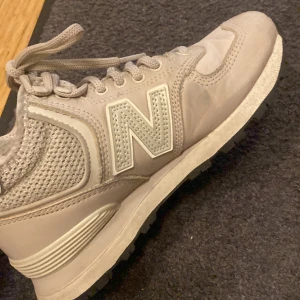 New balence skor - Superfina skor som är använda några gånger. Nypris över 1000kr mitt pris 350