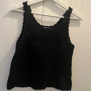 Topp - Virkad topp från gina tricot 