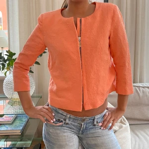 Sååå fin jacka  - Sååå fin jacka perfekt till en sommarkväll😍😻😻😻🌸☺️☺️