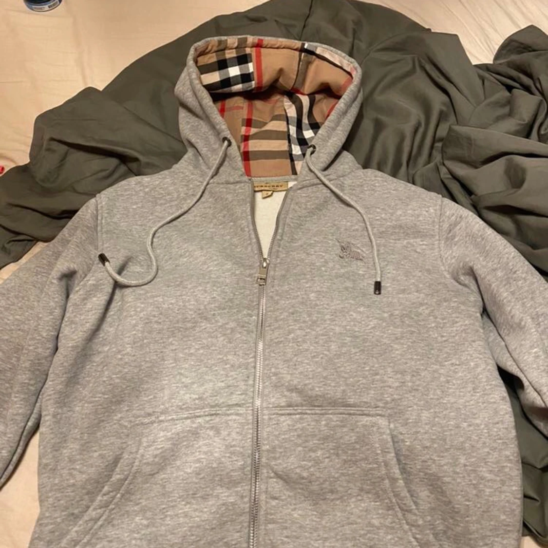 Burbery hoodie - 90