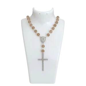 Kors halsband i silver  - 45cm + 10cm förlängning  Handgjord kedja💋 korset är ca 5-6cm 