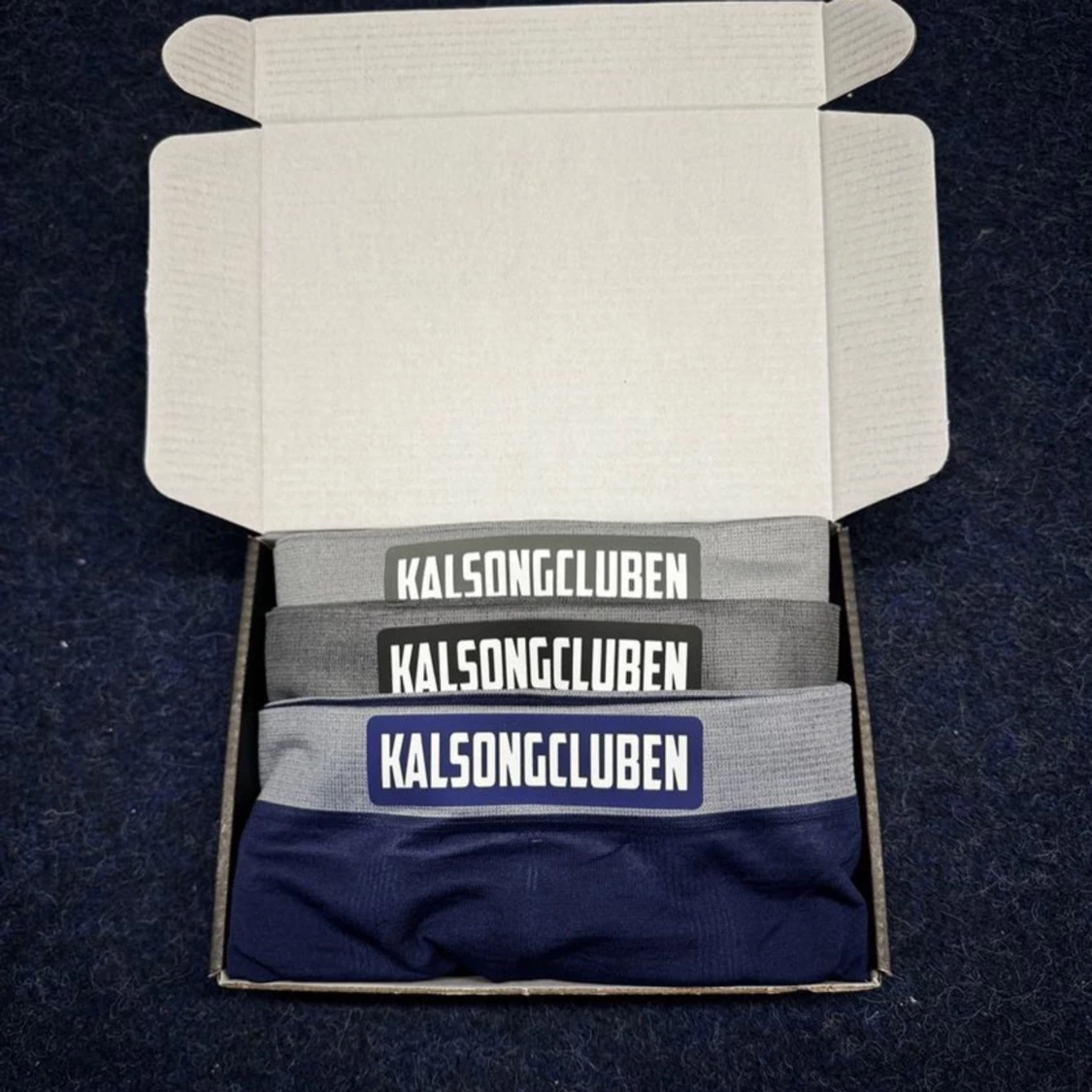 Kalsonger i funktionsmaterial