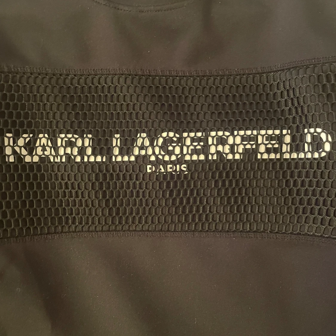 Svart Karl Lagerfeld tröja  - 91