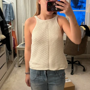 Virkad topp - Jätte söt vit virkad topp