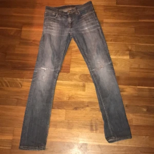 Nudie jeans  - Superfina jeans från Nudie i Stockholm Storlek 27/32