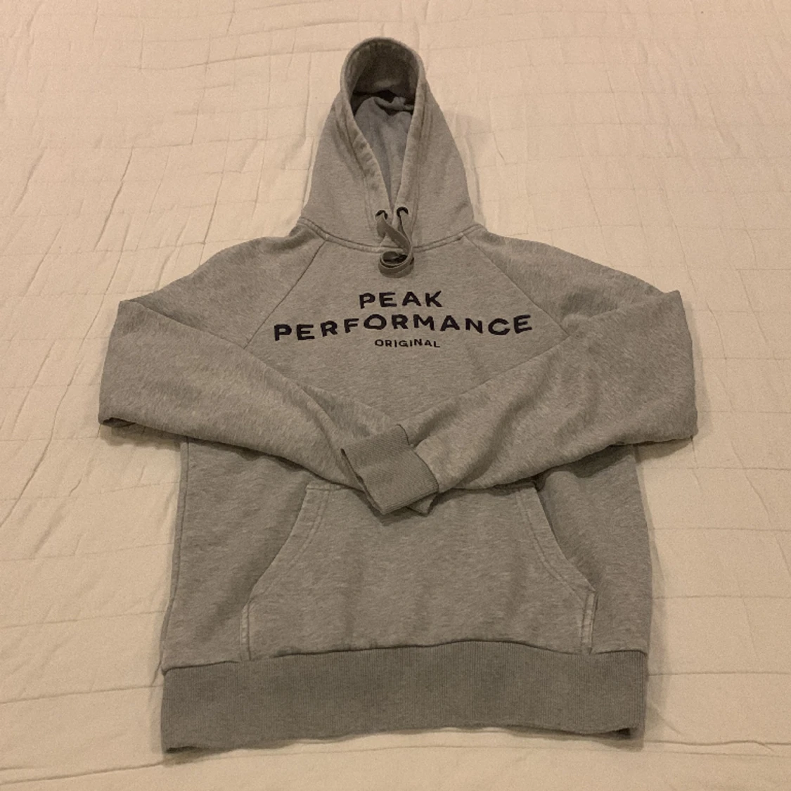 Peak Preformance Hoodie