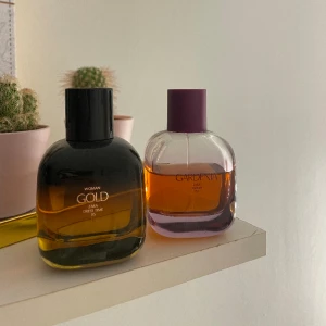 Zara parfymer  - Luktar gott men har för många och vill bli av med dem🤍 både för 50kr sammanlagt 