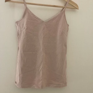 NYTT linne - Ett helt oanvänt linne från Lager 157