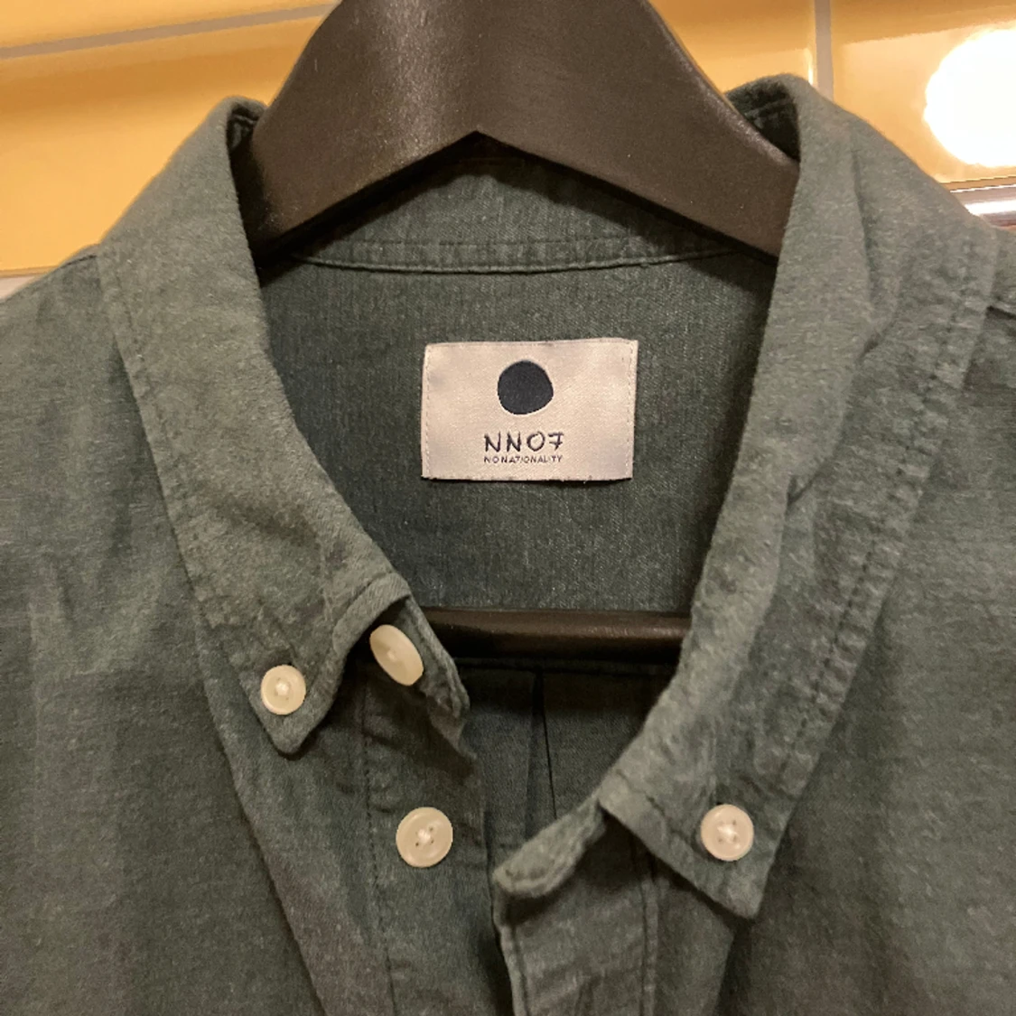 NN07 mörkgrön buttondownskjorta  - 90