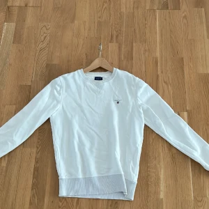 Gant sweatshirt  - Bra skick, inte använt jättemycket 