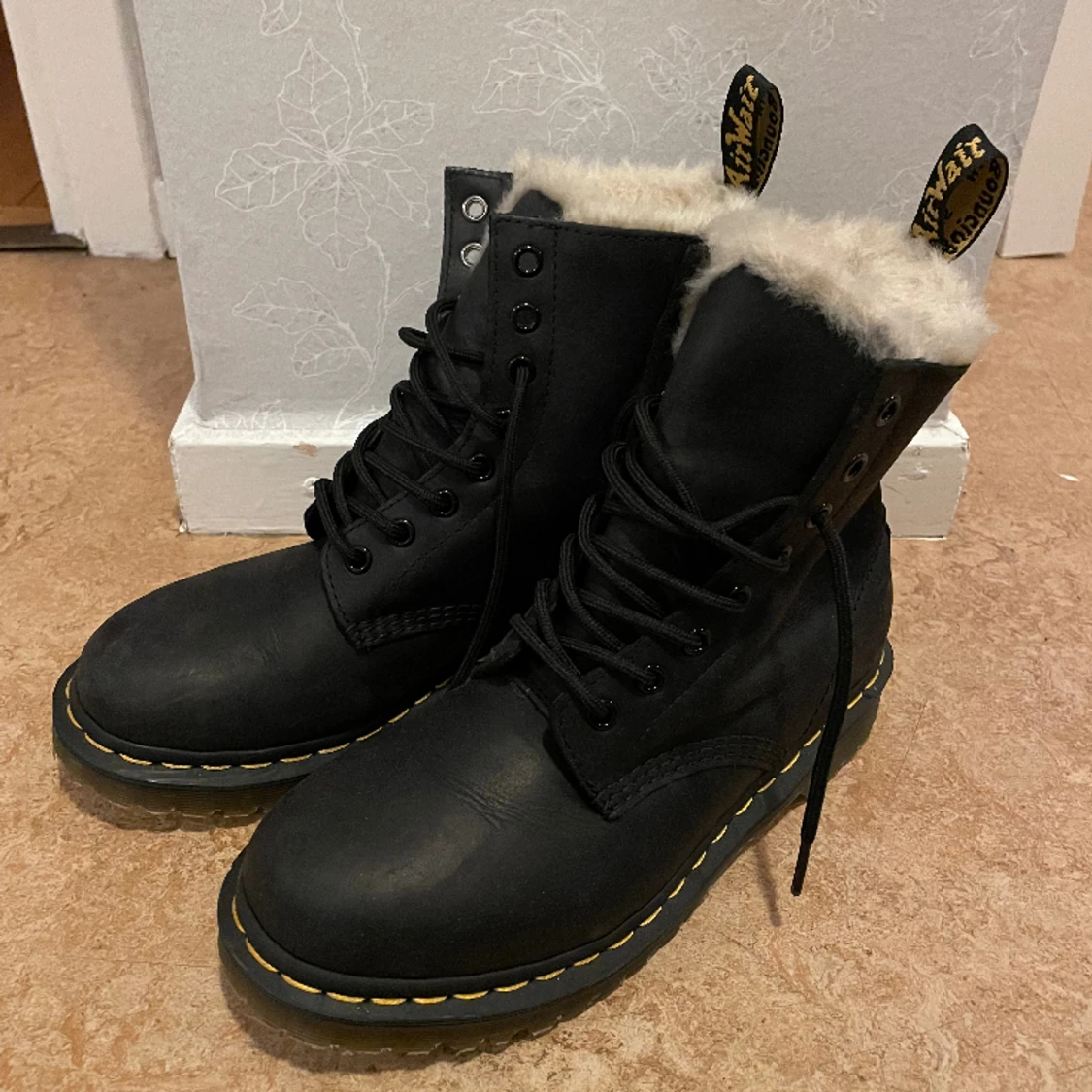 Fodrade Dr.Martens