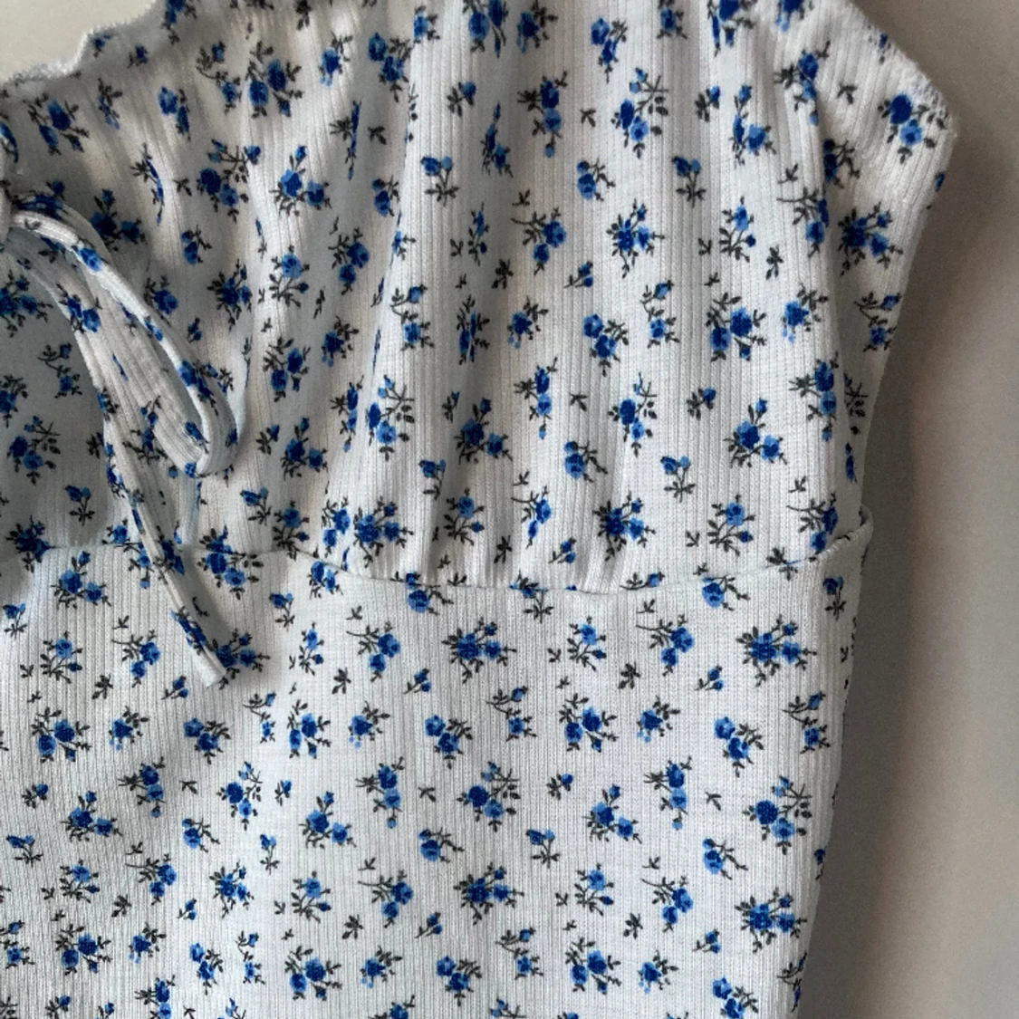 Blommig klänning 💕 - 90