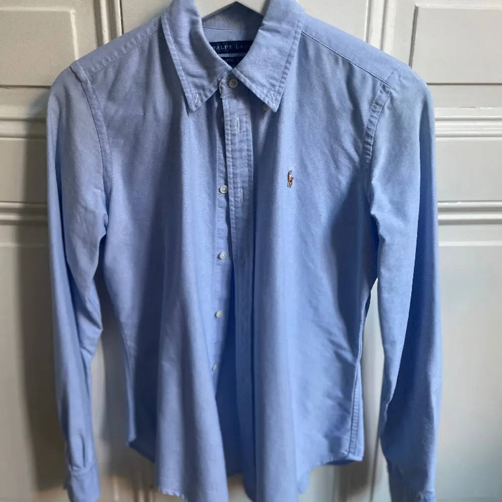 Ralph Lauren skjorta  Skick 9/10 Stl 6, 38, S. Skjortor.
