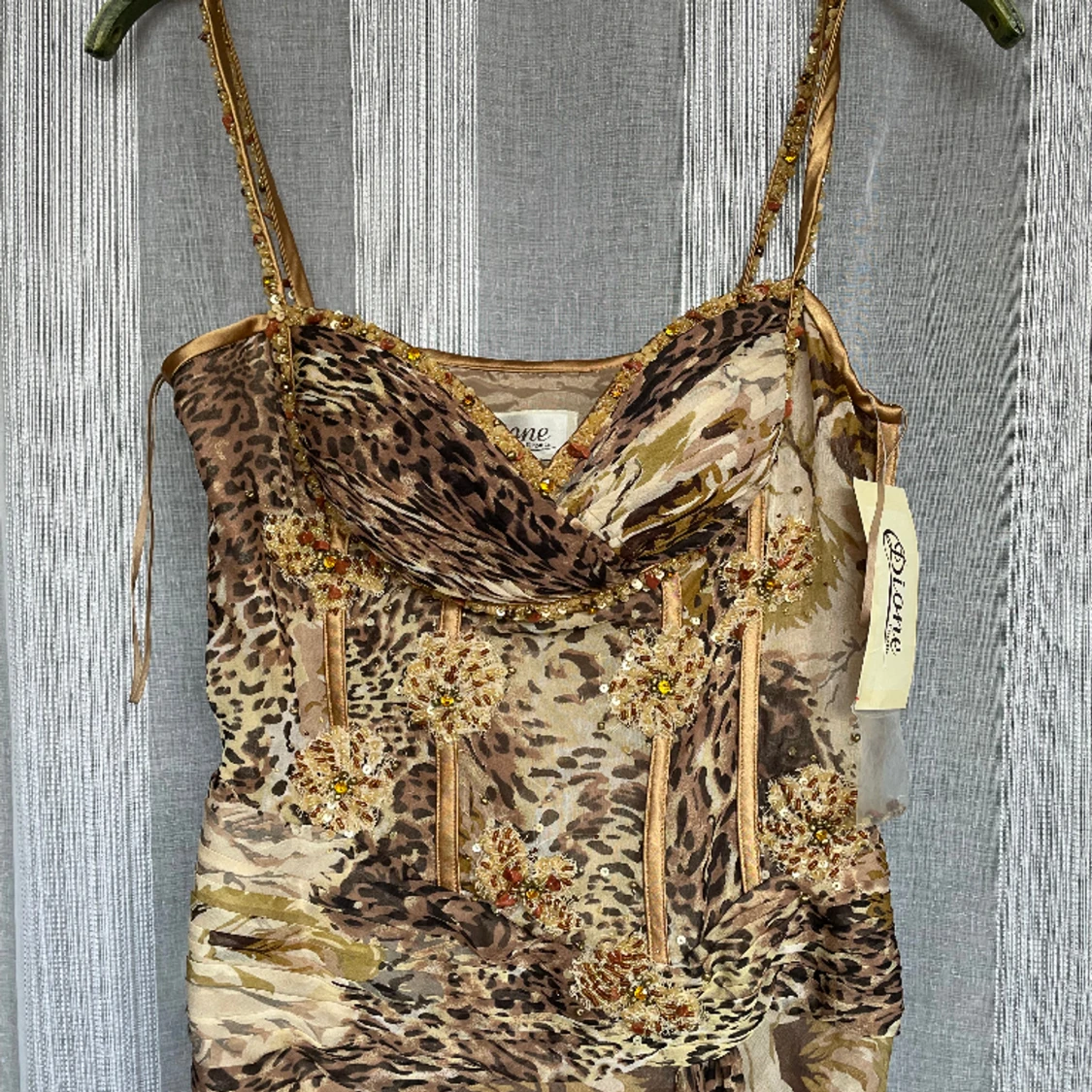 Oanvänd ny balklänning storlek L - 91