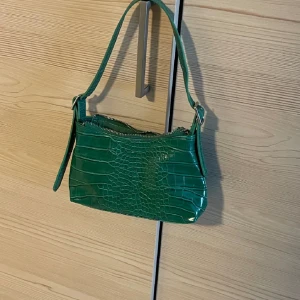 Väska - Använd fåtal gånger, fint skick💕 Från NA-KD