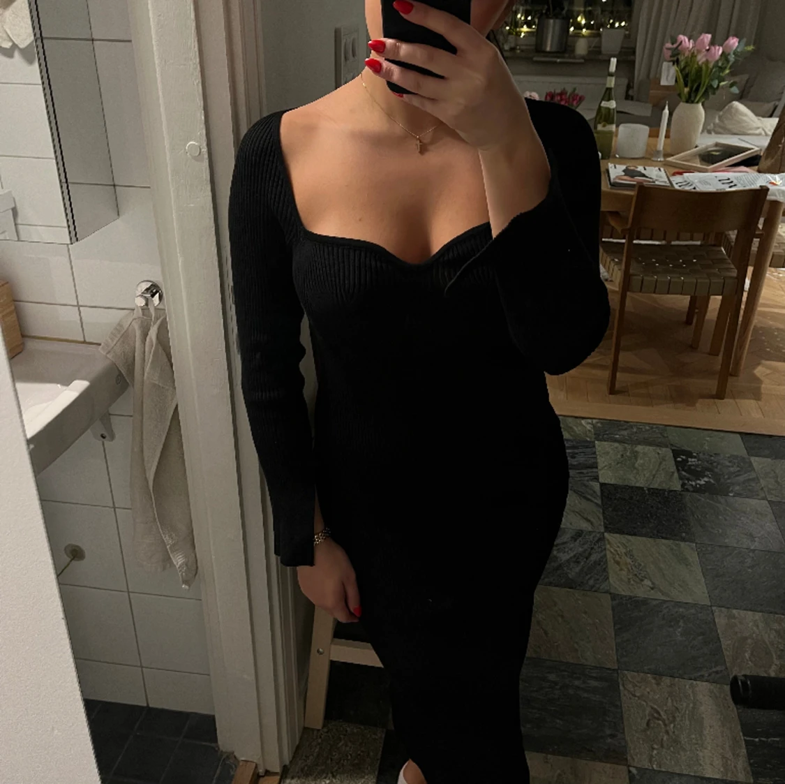 SVART STICKAD KLĂNNINGđ€