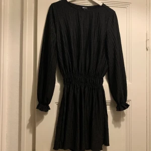 Dress - Dress from Bubbleroom. Size S, in great condition. No visible flaws 🫶