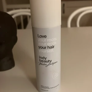 heat protection - från indy beauty! knappt änvönd, 70-80% kvar!