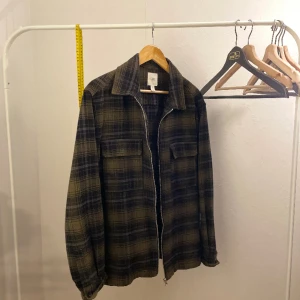 Rutig jacka colletion 20 H&M - Utsåld HM vara