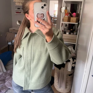 såå fin jacka - säljer denna jättefina jacka då den inte kommer till användning🥹🥹❤️❤️❤️