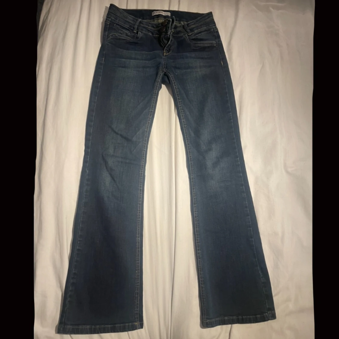 Jeans lågmidjade bootcut - 92