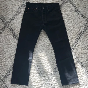 Helt nya Levis 501or - Helt nya Levis 501or i storlek W32 L30