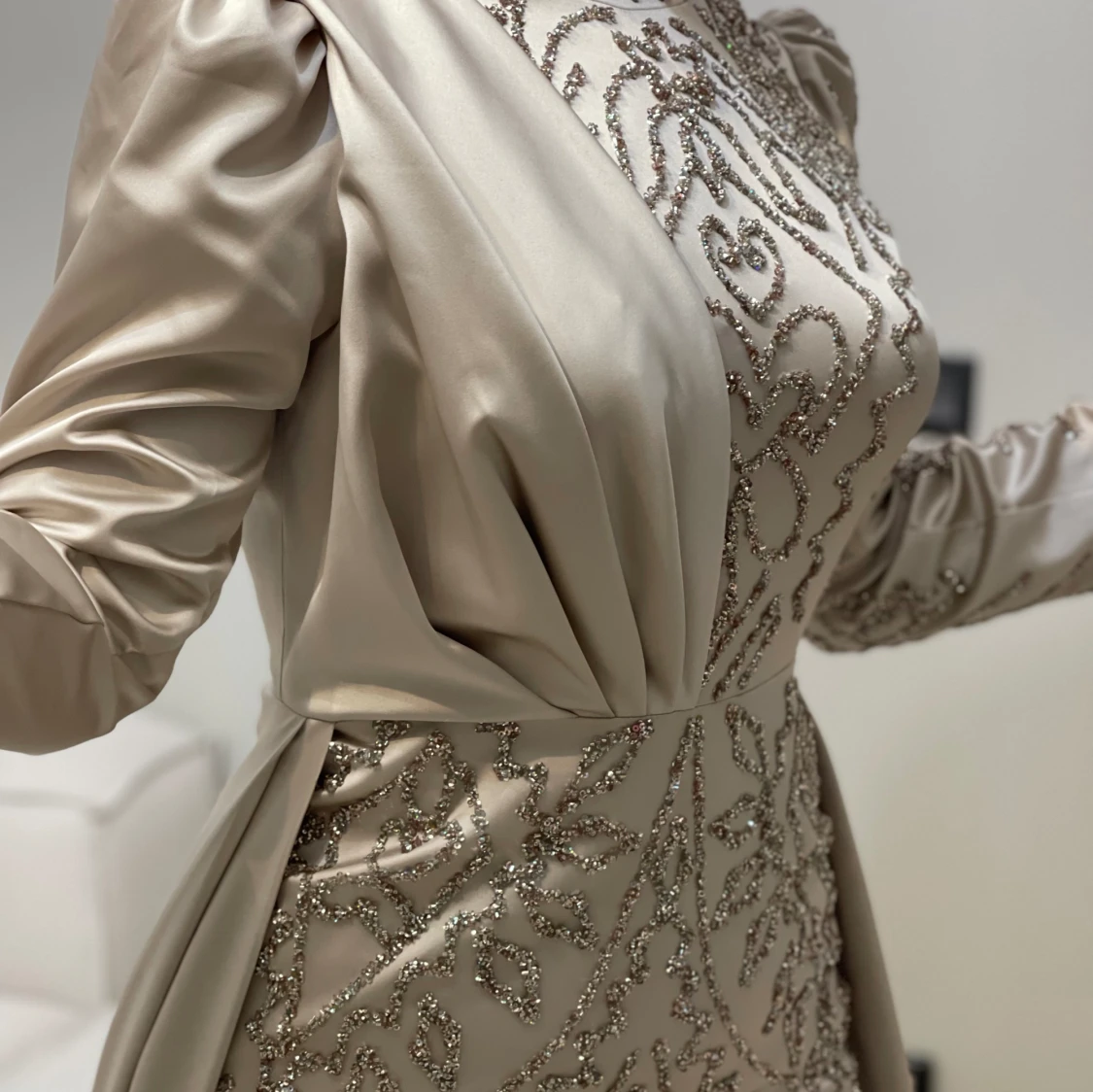 Helt ny festklänning  - 92