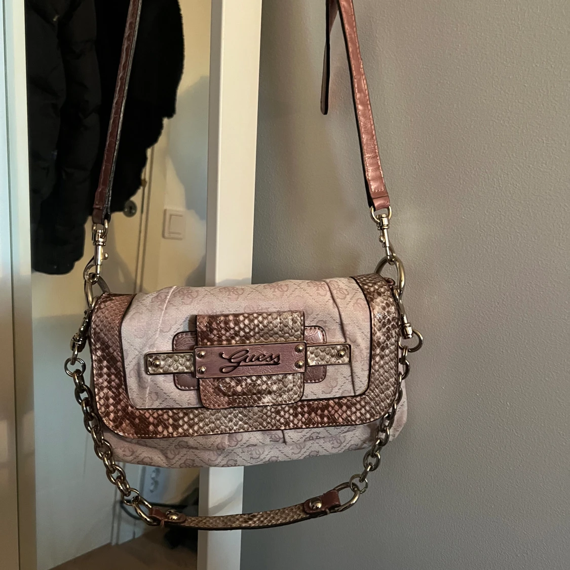 Guess vintage väska