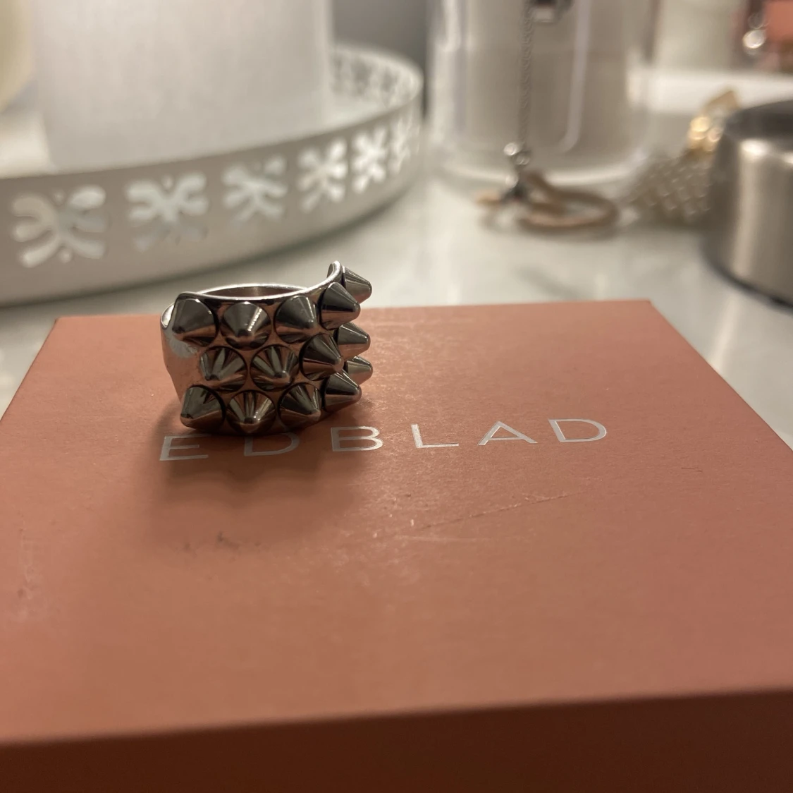 Jätte fin ring från Edblad💓 Säljer då jag inte har användning för den