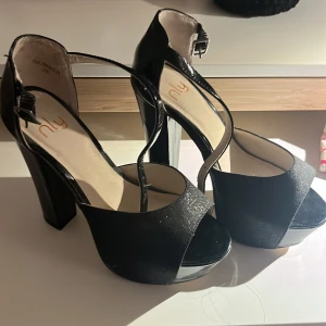 NLY shoes  - NLY shoes i nyskick, endast använda ett fåtal gånger. Köpta för 600kr