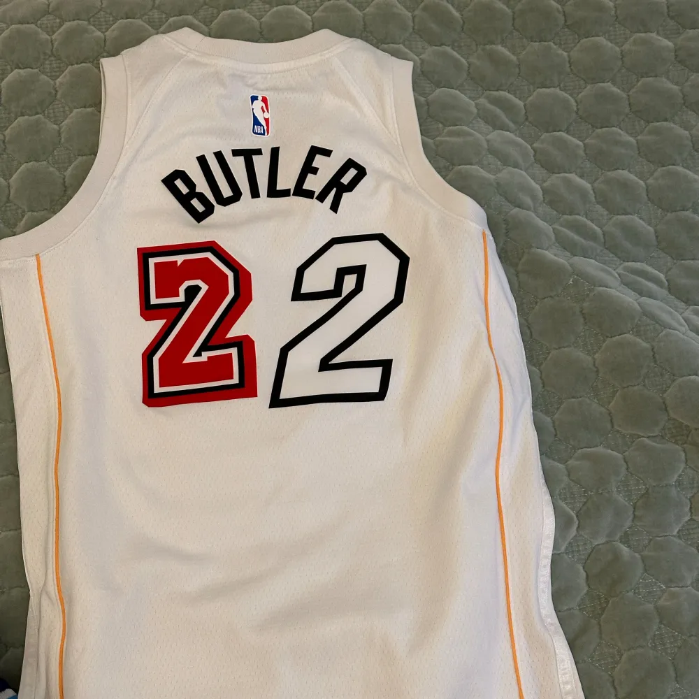 Butler jersey bought in Miami at the game. Toppar.