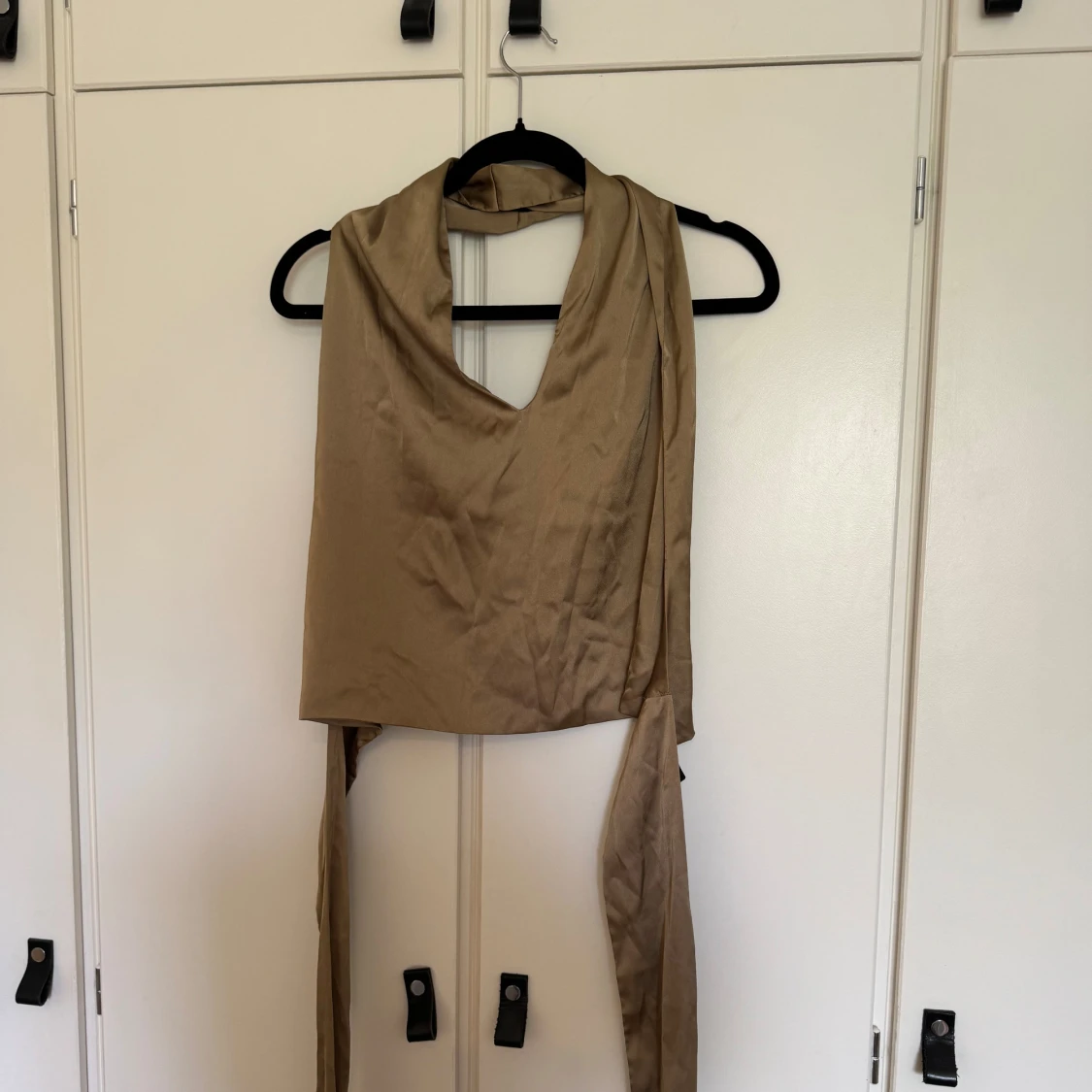 Oanvänd topp från NA-KD