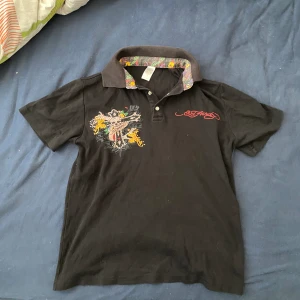 Ed Hardy piké - Fet Ed Hardy piké i storlek m. Är lite liten på mig som är 186cm