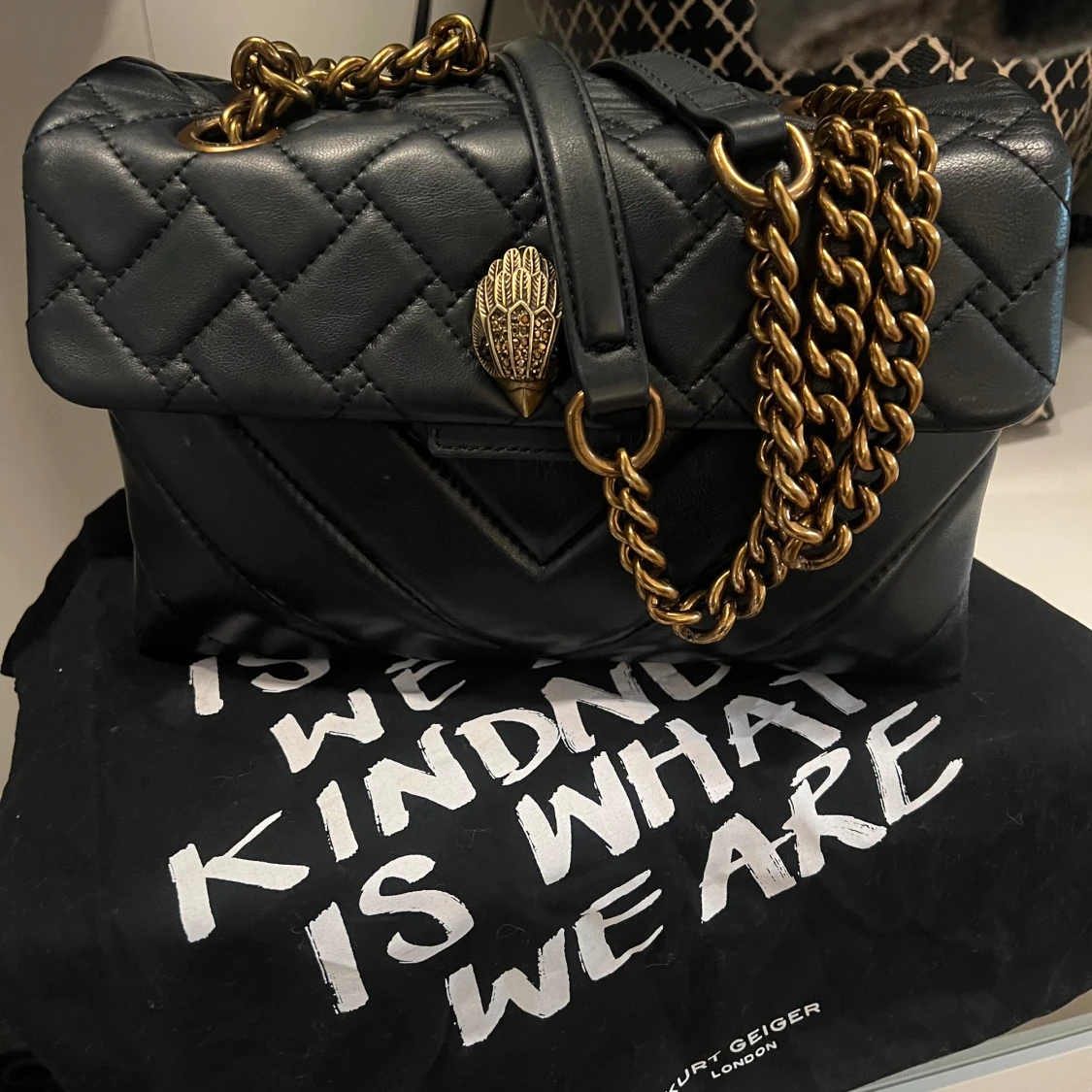 Stor kurt geiger väska 