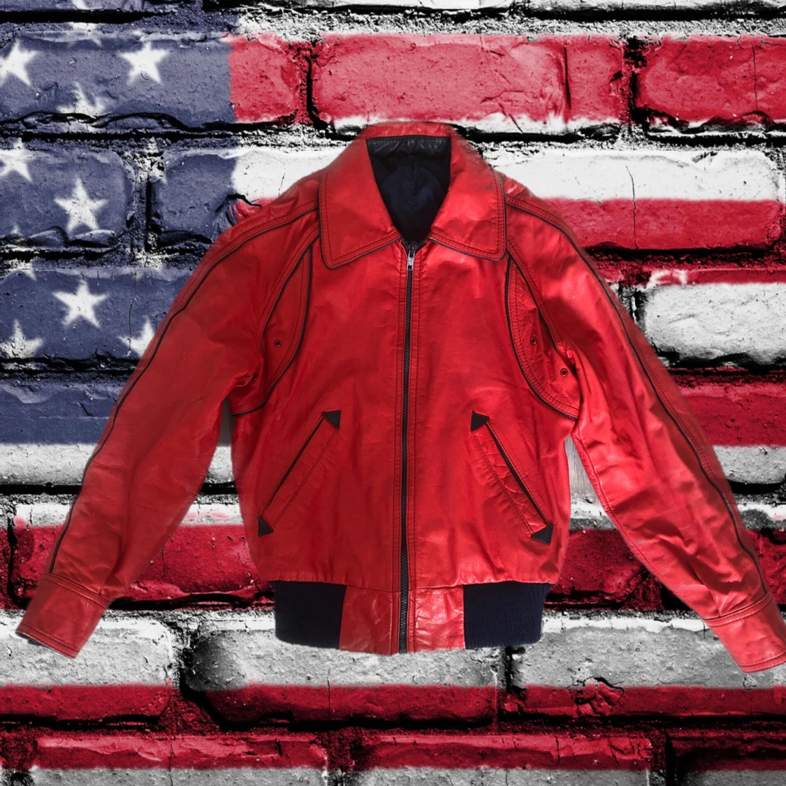 Supersnygg röd jacka i läder 