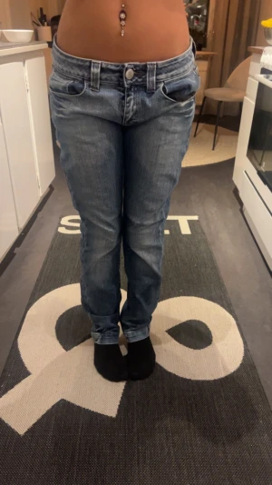 C-crocker  - Jätte fina c-crocker jeans i size 29, L 32. Vintage! Ni står för frakten.💕💕