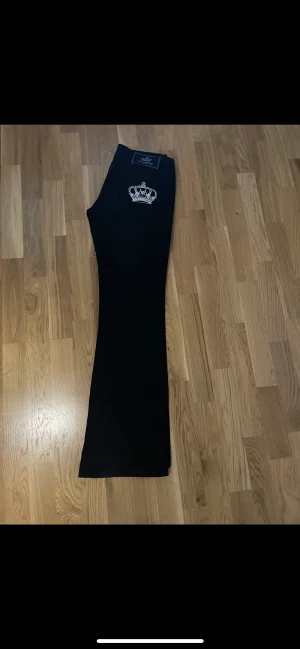 Victoria Beckham Jeans - Fint skick, bootcut, låg midja. 400+frakt, storlek 30. 