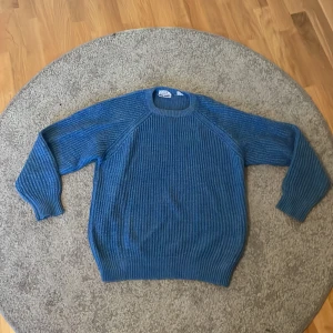 Club international sweater  - Good condition  Nice and warm  Good quality 