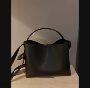 Arket Väska - Medium, almost new 