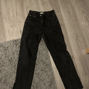 Snygga jeans  - Supersnygga jeans, ser ut som nya. 