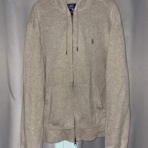 ralph lauren zip hoodie  cond :9/10  storlek M fits S  nypris:2200 mitt pris :300