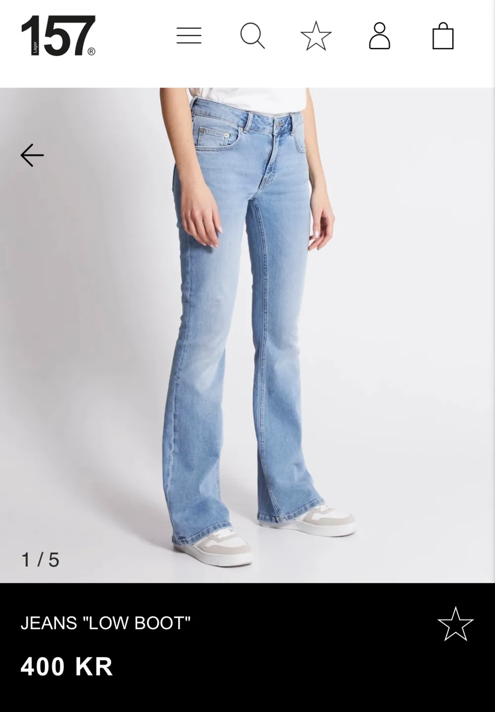 Superfina bootcut jeans från lager 157 i modellen Low boot, storleken är short S och passar mig som är 164 ish. En defekt på baksidan ovanför fickan men är inget man tänker på o enligt mig e de snyggt, se på bilden. Hör av er vid frågor elr intresse!💞. Jeans & Byxor.